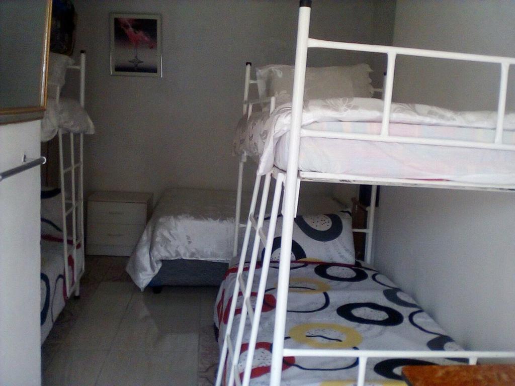 Guest House Macauly Johannesburg Eksteriør bilde